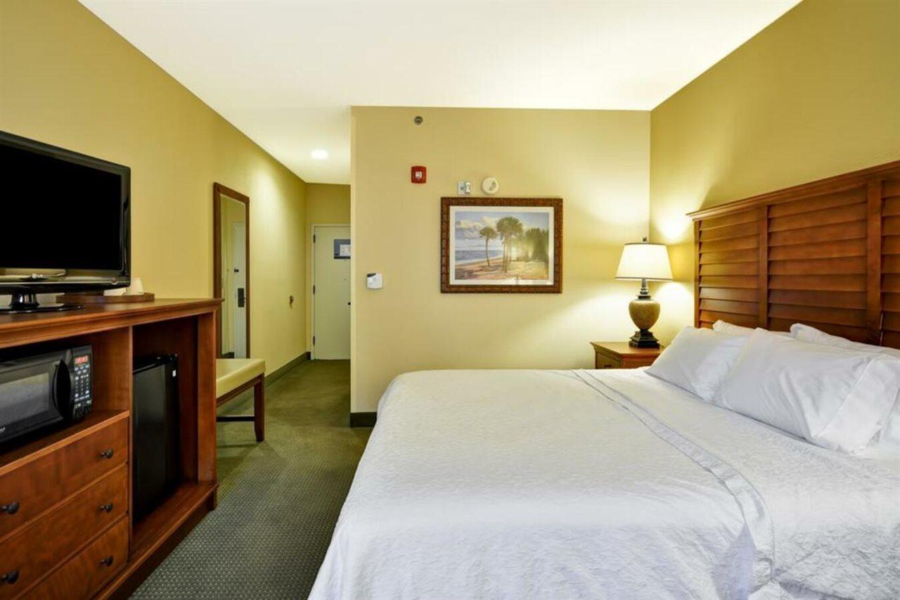 Hampton Inn Mount Pleasant Ngoại thất bức ảnh