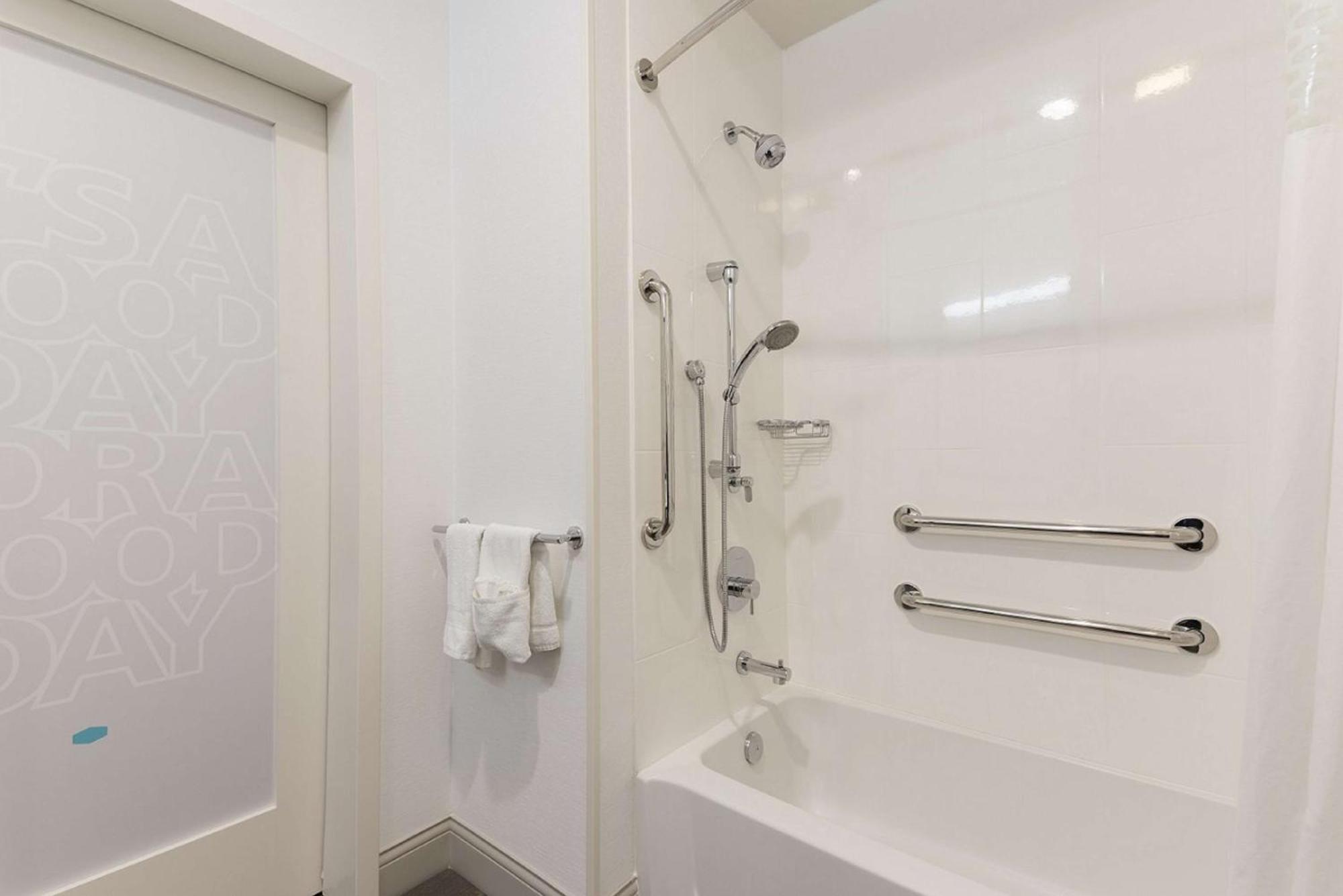 Hampton Inn Mount Pleasant Ngoại thất bức ảnh