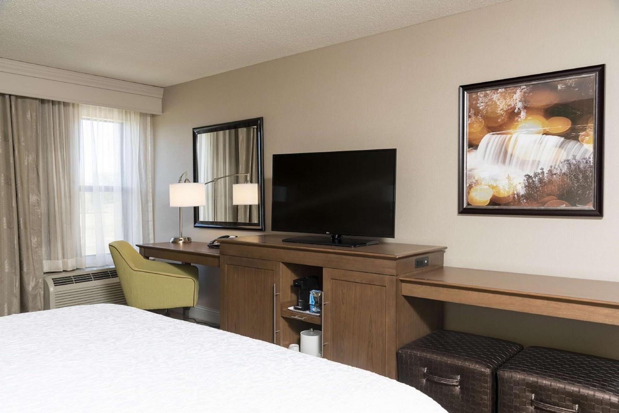 Hampton Inn Mount Pleasant Ngoại thất bức ảnh