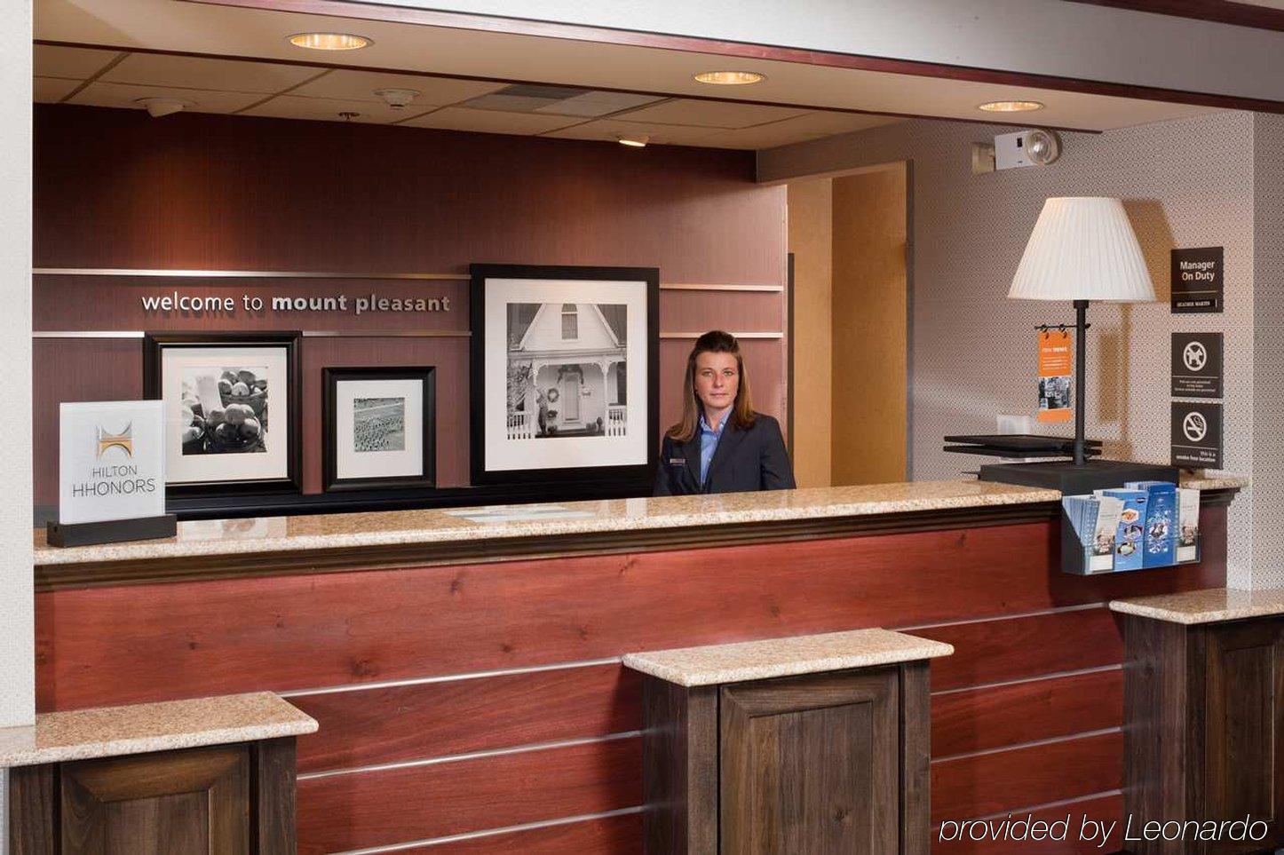 Hampton Inn Mount Pleasant Ngoại thất bức ảnh