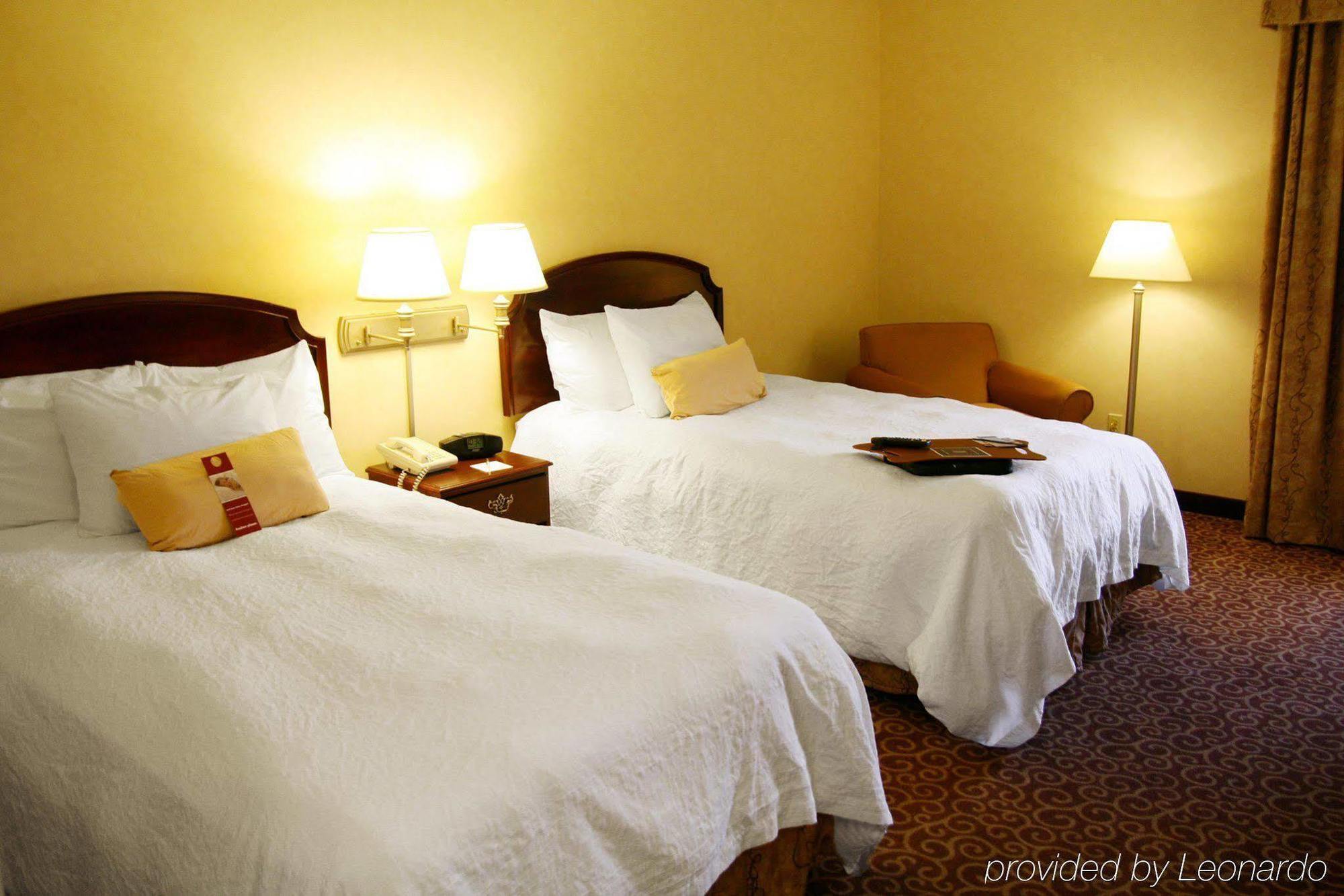 Hampton Inn Mount Pleasant Phòng bức ảnh