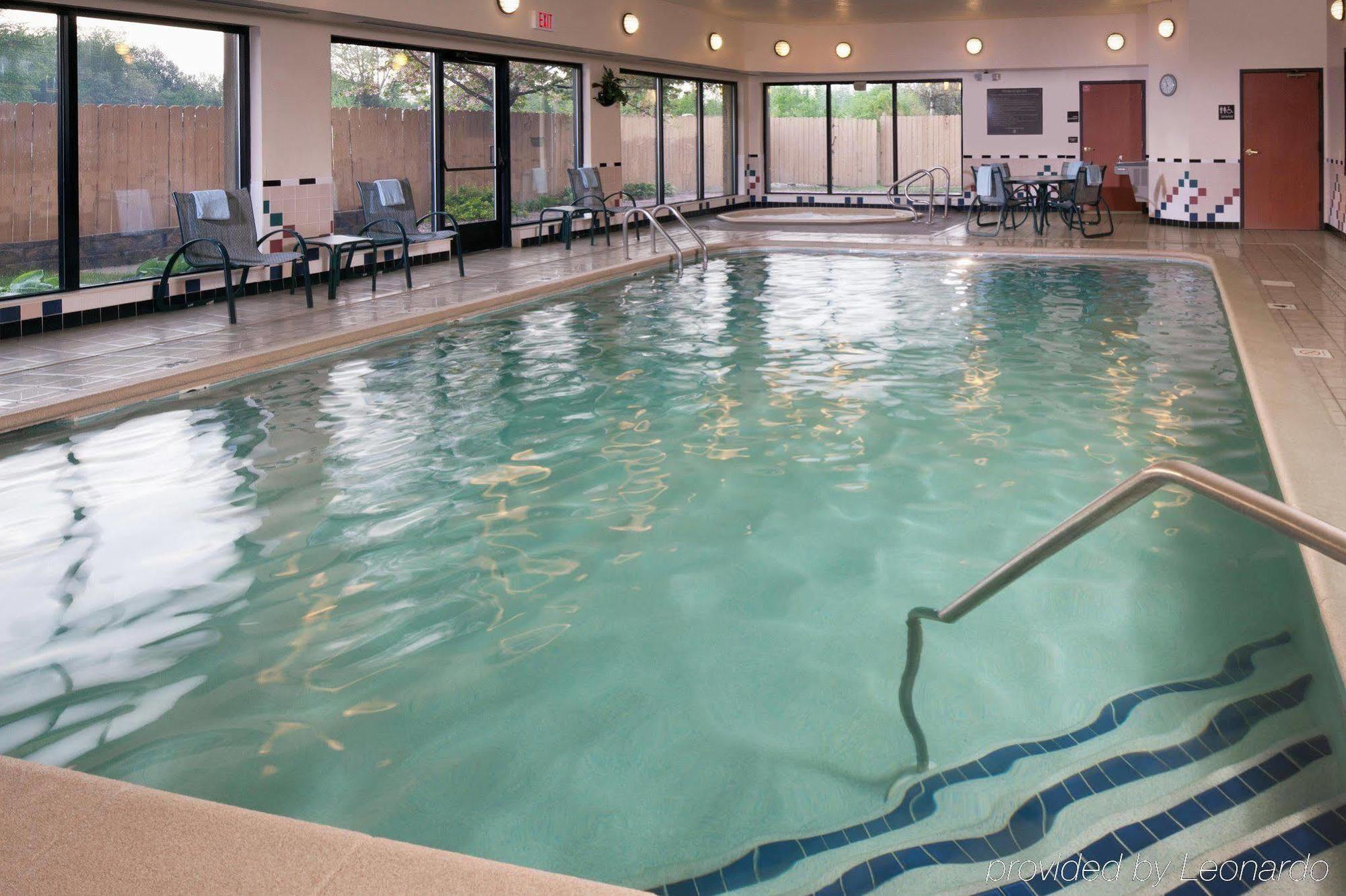 Hampton Inn Mount Pleasant Ngoại thất bức ảnh