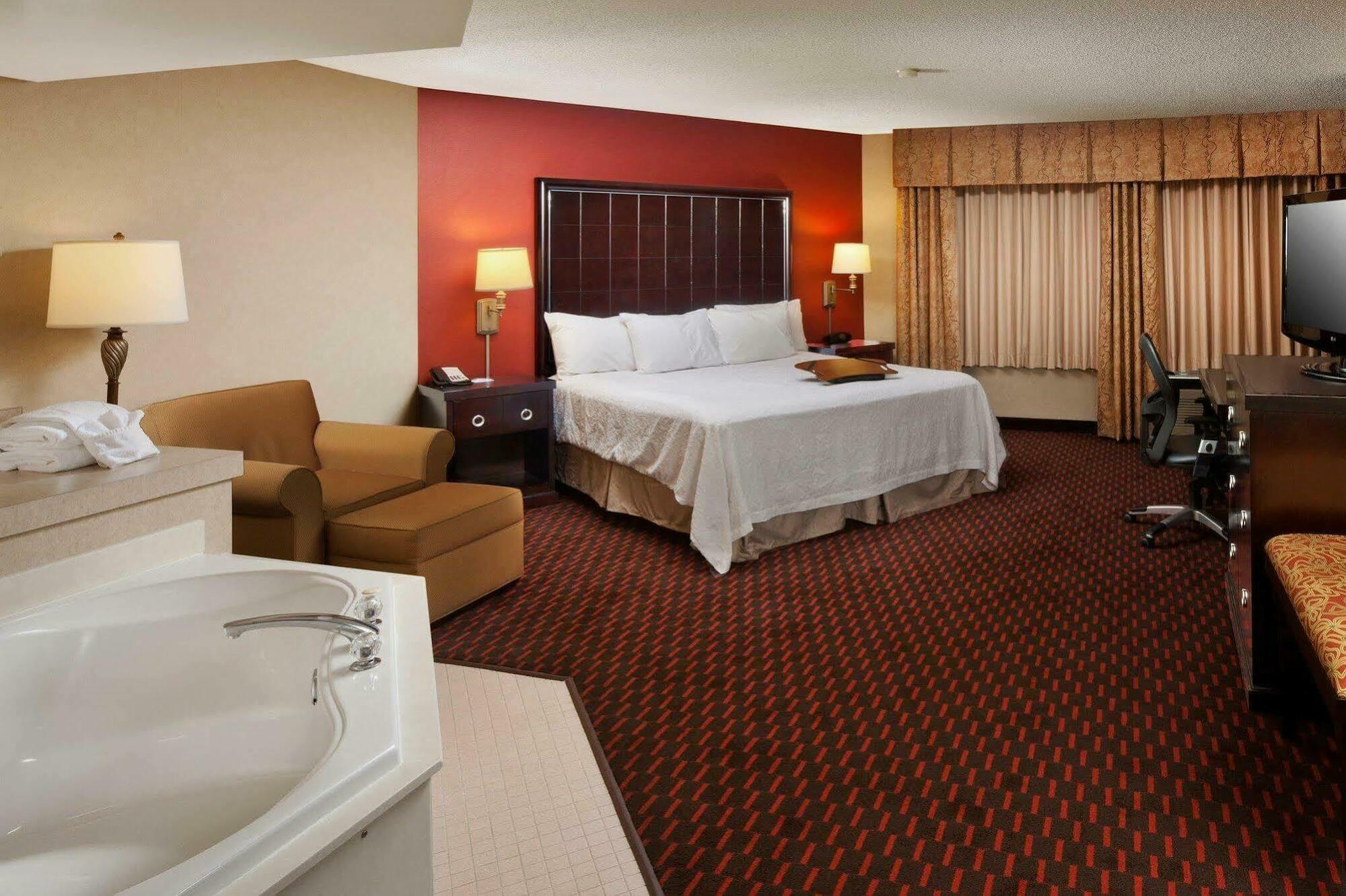 Hampton Inn Mount Pleasant Ngoại thất bức ảnh