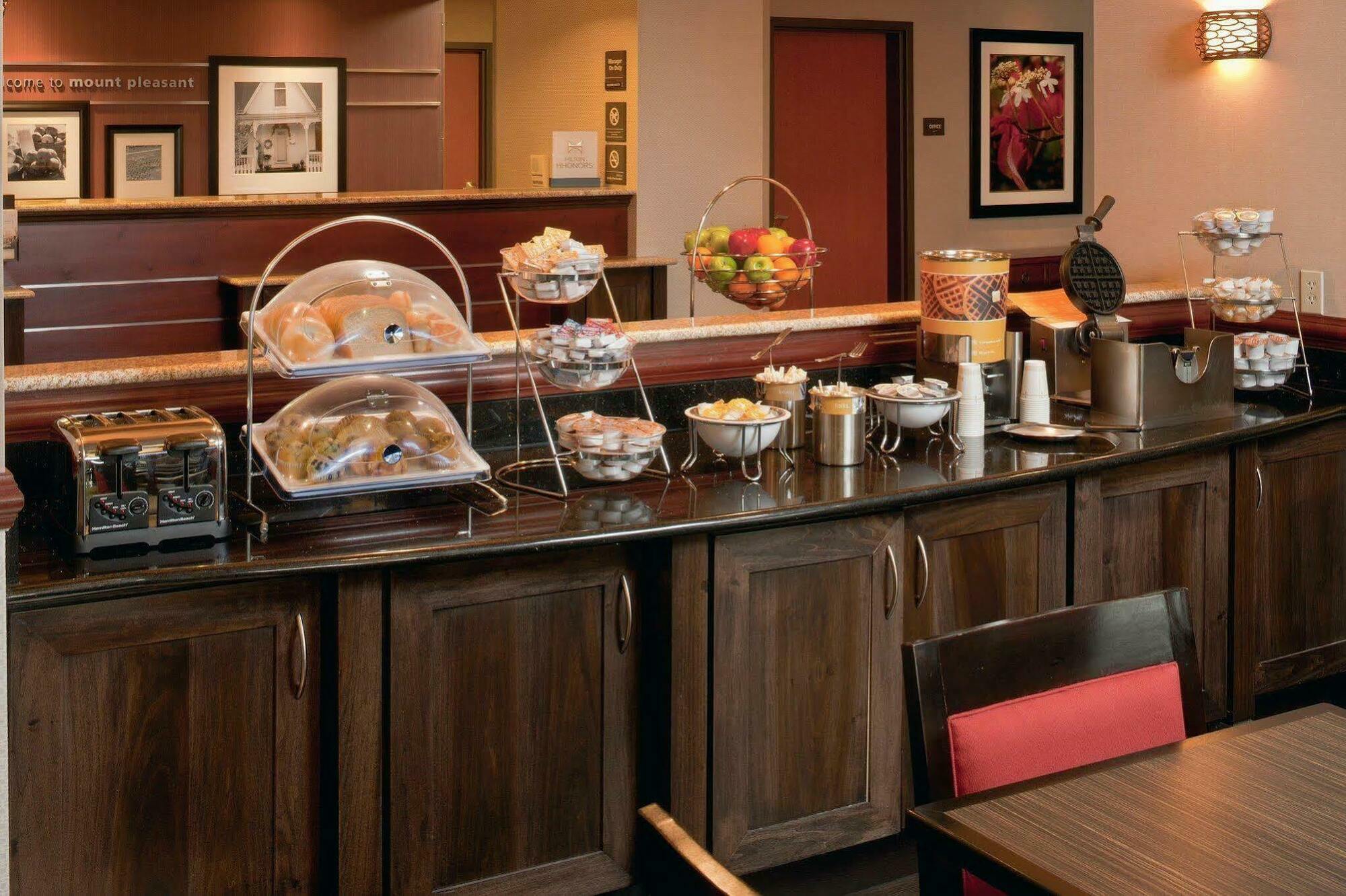 Hampton Inn Mount Pleasant Ngoại thất bức ảnh