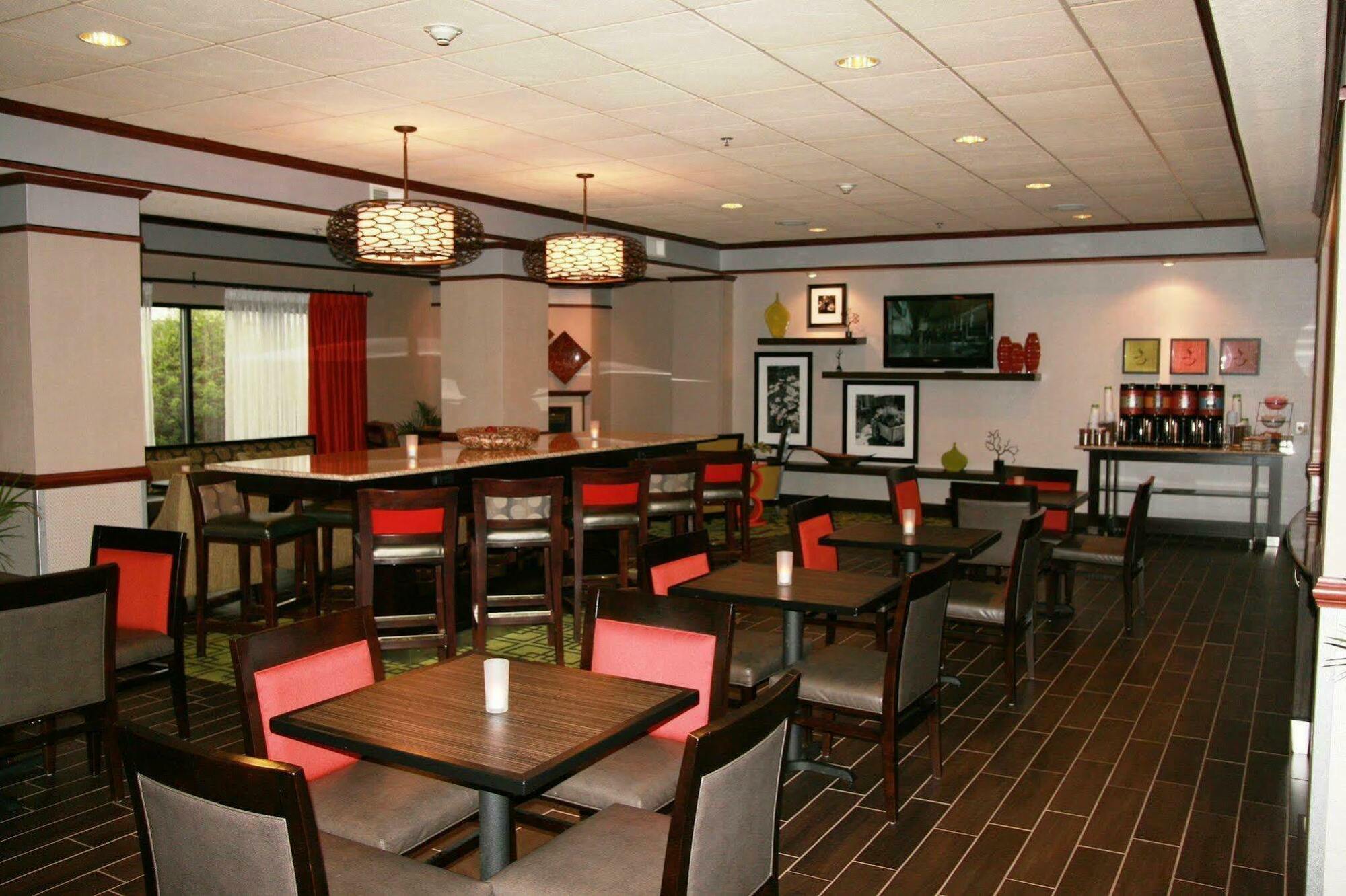 Hampton Inn Mount Pleasant Nhà hàng bức ảnh