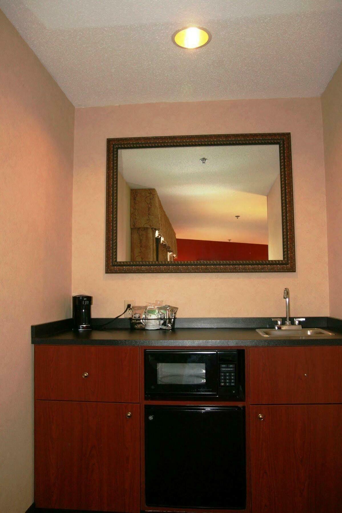 Hampton Inn Mount Pleasant Ngoại thất bức ảnh